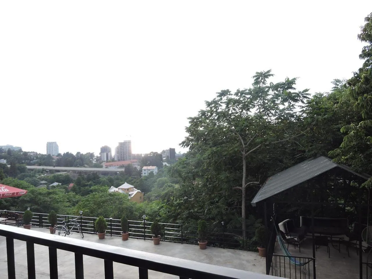 Veranda White House Batumi Gasthof